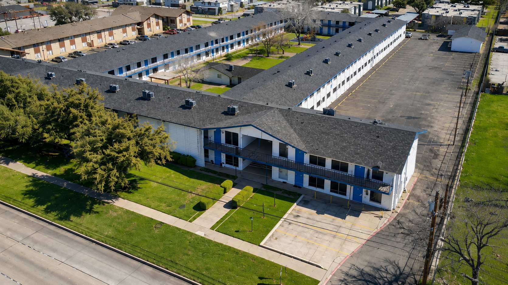 Hickory Apartments
